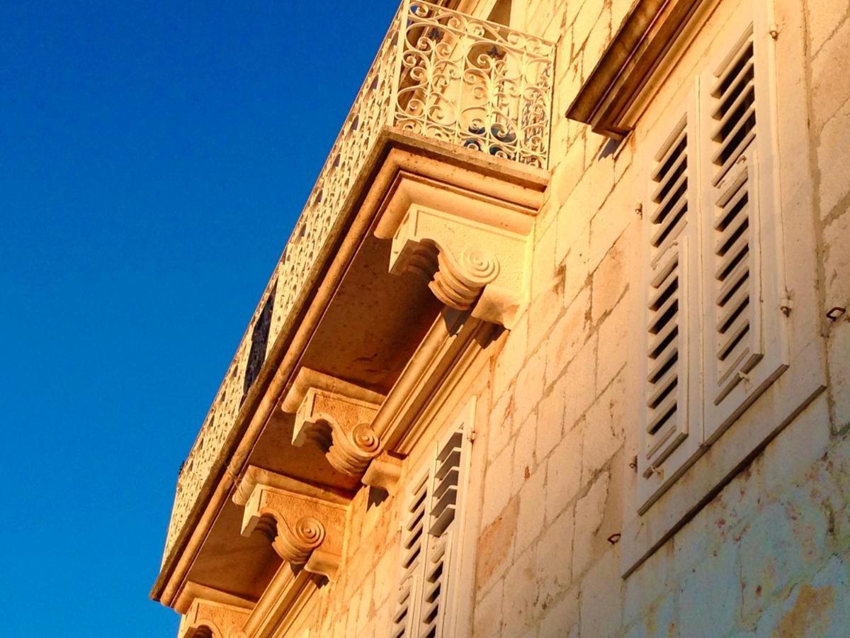 Palazzo Di Toma Διαμέρισμα Milna  Εξωτερικό φωτογραφία