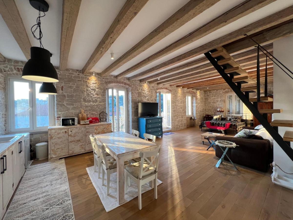 Palazzo Di Toma Διαμέρισμα Milna  Εξωτερικό φωτογραφία