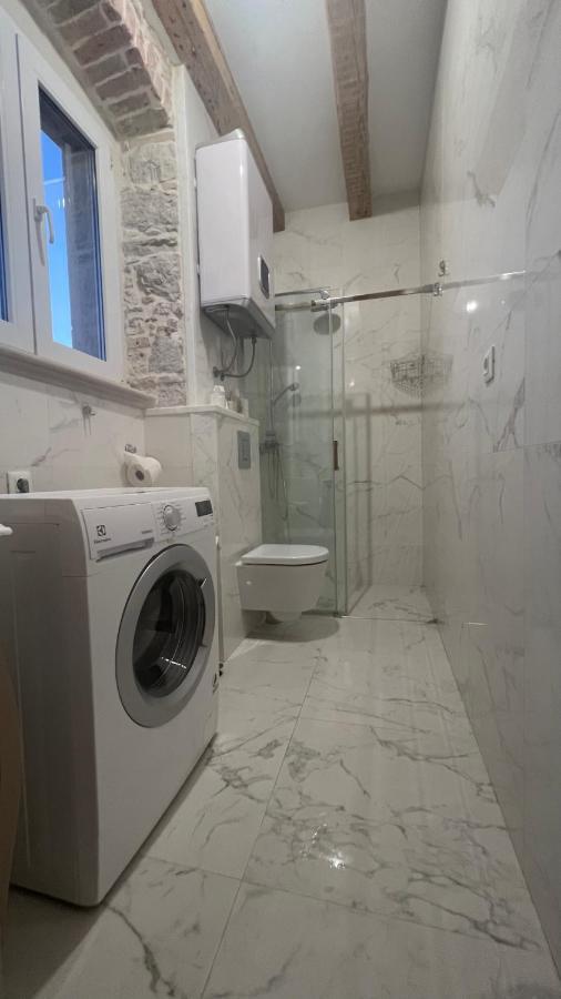 Palazzo Di Toma Διαμέρισμα Milna  Εξωτερικό φωτογραφία