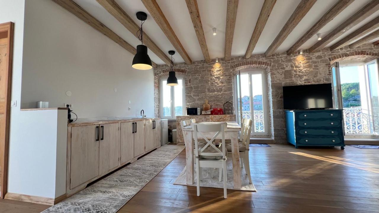 Palazzo Di Toma Διαμέρισμα Milna  Εξωτερικό φωτογραφία